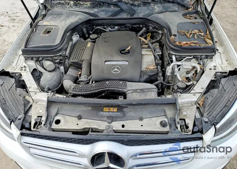 2016 Mercedes-Benz Glc 300 4Matic from USA, damaged, VIN WDC0G4KB1GF025105